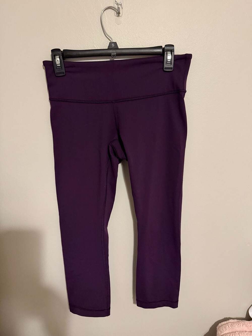 Lululemon Wunder Under Crop Leggings Size 6 Deep Plum - Picture 2 of 5